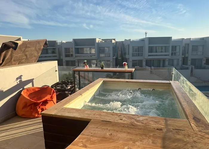 1Br With Private Heated Jacuzzi At Sholan Elgouna